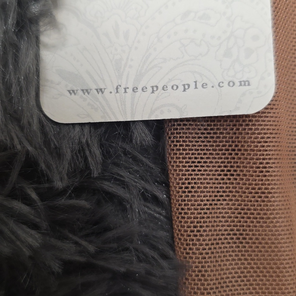 Free People- Tan Mesh Long Sleeve Top. Size XS-S. NWT - Picture 2 of 4